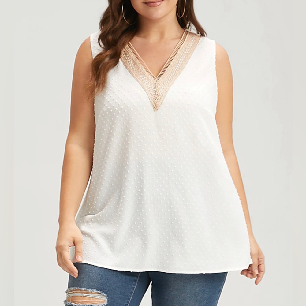 Solid Embroidered Sleeveless Contrast Lace Tank Top